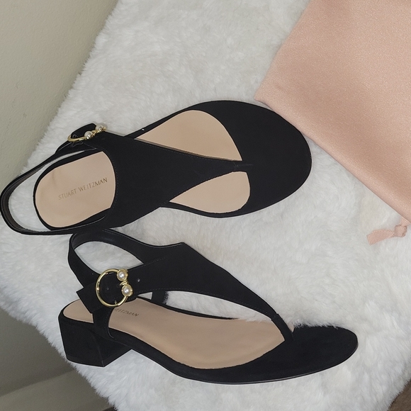 Stuart Weitzman Women's Black Pearlring T-strap Suede Sandal - Picture 5 of 6